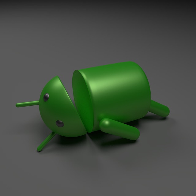 Android logo, zelená postavička leží na zemi.jpg